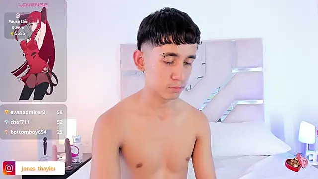 Thayler_jones webcam