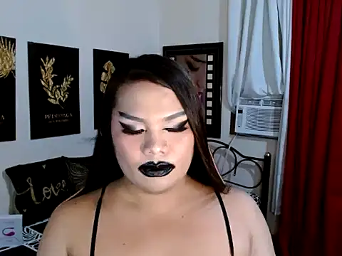 TSbrianaHugeCock webcam