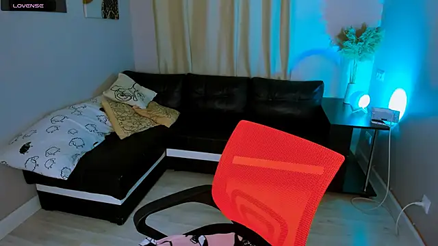 Millie_Vanillies webcam