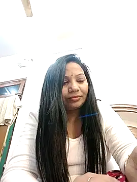 Cute-Janvi20 webcam
