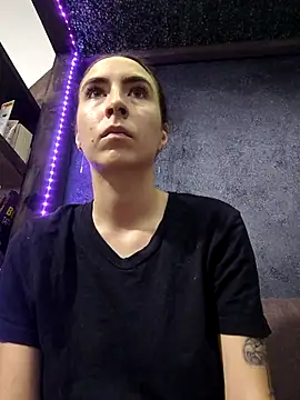 pleasure_of_lifeee webcam