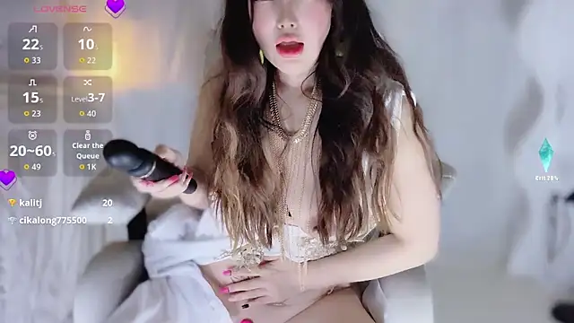 Amaya-yooo-36D webcam