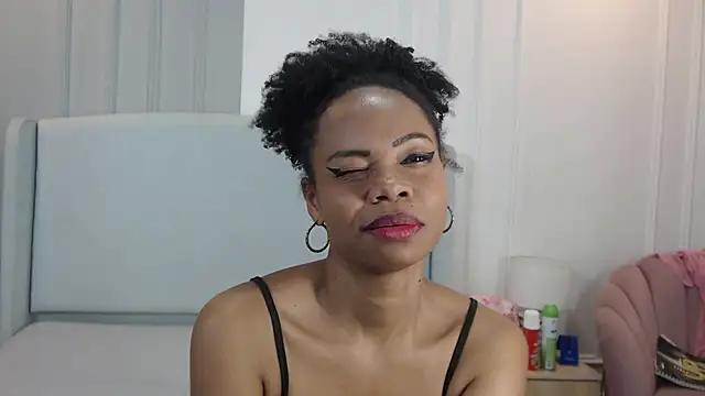 ChantalGarner webcam