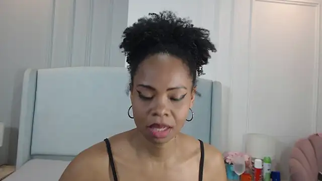 ChantalGarner webcam