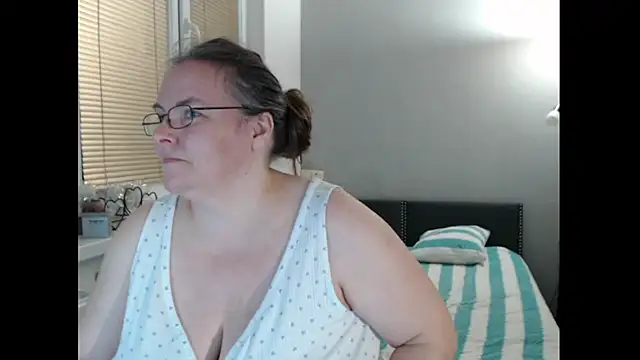 Sweetboobs webcam