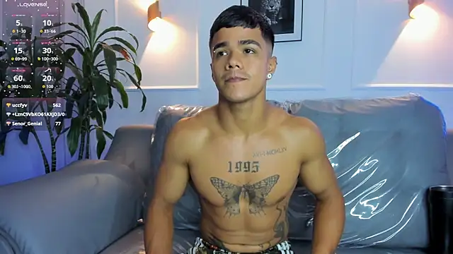 rob_saenz_ - Rob_saenz_'s free webcam - UK Sex Cams