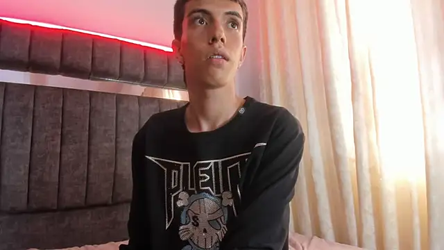 dylan_202520_ webcam