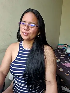 Miss__kendra_ webcam