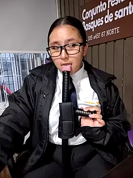 Cute_Penelope webcam