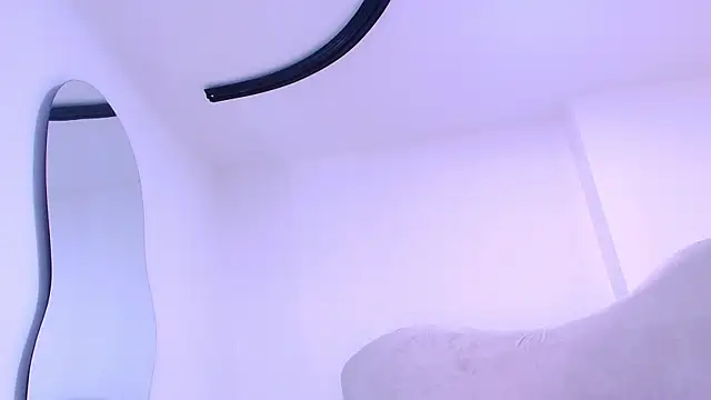 kira_mz webcam