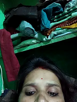 Hoty_girl_143 webcam