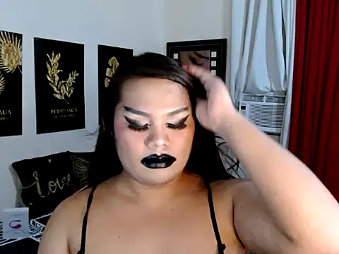 TSbrianaHugeCock webcam