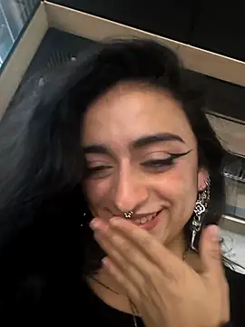 Webcam Model (Lila_Desiree)  is live.Free join now!