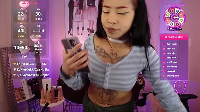 Violetta_Suky webcam