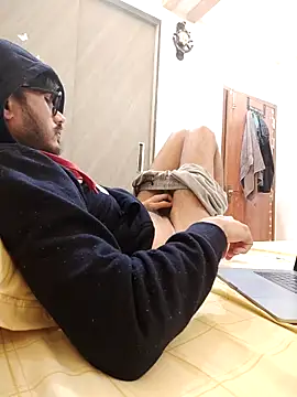 alex78265 - Alex78265's free webcam