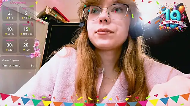 louettatornese - LouettaTornese's free webcam - UK Sex Cams