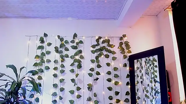 mariiana-diaz webcam