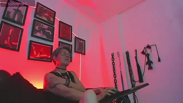 MistressNyx_cg webcam