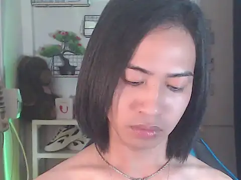 Miracle_TheBrat webcam