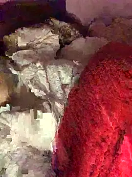 Webcam Model (Star-sweet)  is live.Free join now!