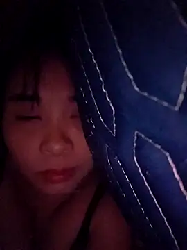 Squirrel-Pear webcam