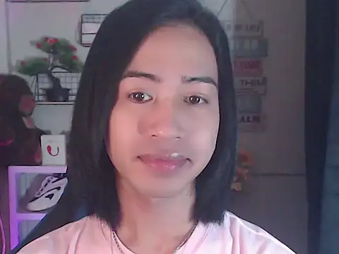 Miracle_TheBrat webcam