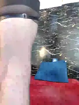 crislingery_dolli webcam