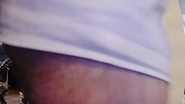 Strong_Bear89 webcam