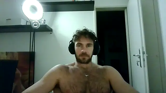 alpha-hunk webcam