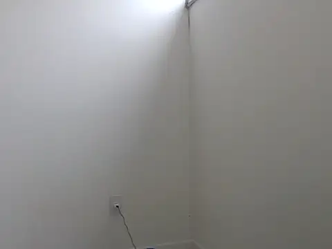 JUNINHOLEKEJR webcam