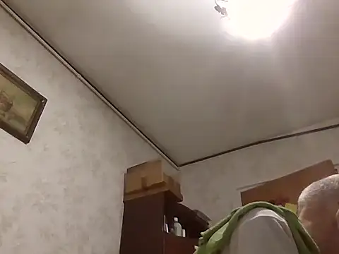 mariusica1@xh webcam