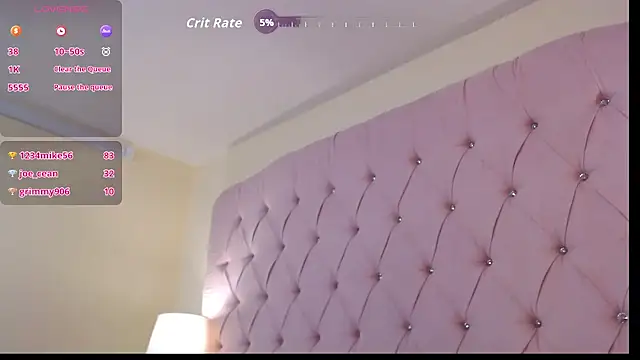 Hillary_Thomson webcam