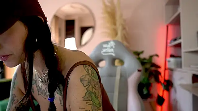 tattoo_ninja_kittyy webcam