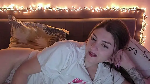 Fountainsquirtalexandra webcam