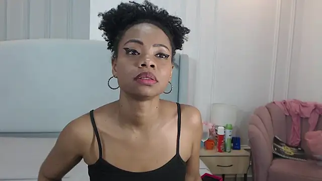 ChantalGarner webcam