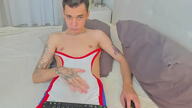 Andrew_Clar webcam