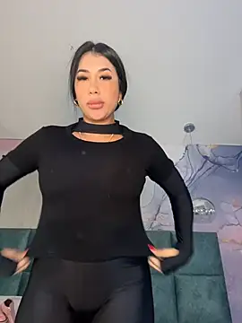 Webcam Model (kiim_taaylor)  is live.Free join now!