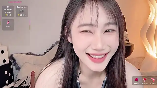 BoxedGyre- live cam screenshot female on ThePornGall – Galleries, GIFs & Live Cams