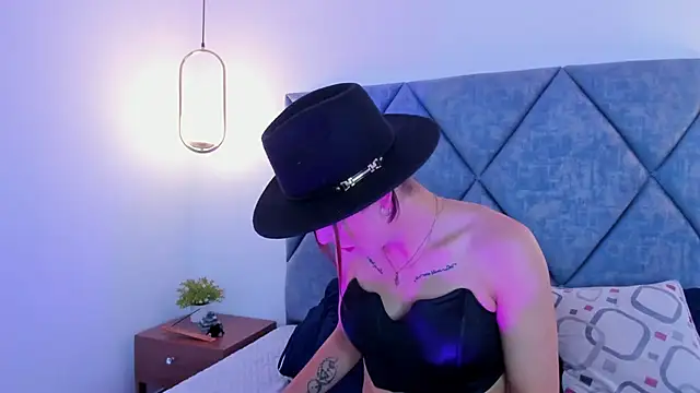 Lilith_Zamara_ webcam