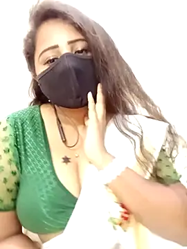 Webcam Model (tamil_Vennila)  is live.Free join now!