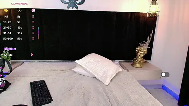 Scarlett_hill__ webcam