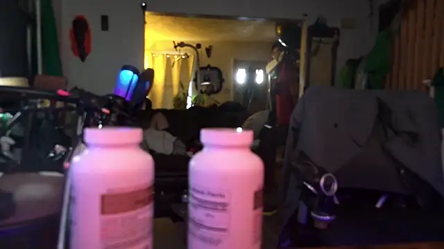 MasterDaddyCool webcam