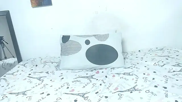 Madeline_Woods webcam