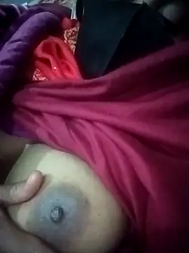 baddy8008 - Baddy8008's free webcam - UK Sex Cams