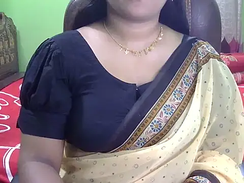 BengaliQueenStar webcam