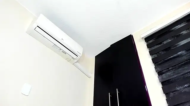 vanesadimaria webcam