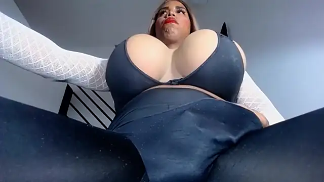 valentinabigcock23 webcam