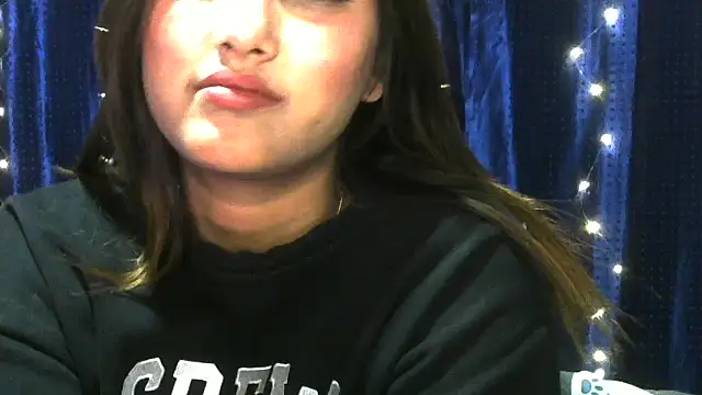 Princess_noorjahan webcam