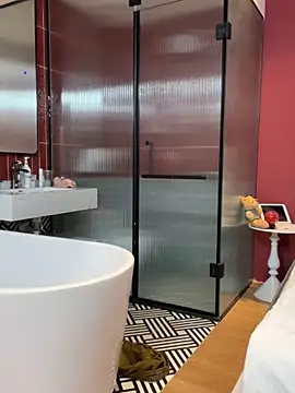 Queen-of-Love webcam