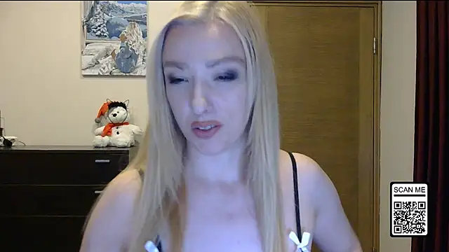 Wild_Silk_Desire webcam